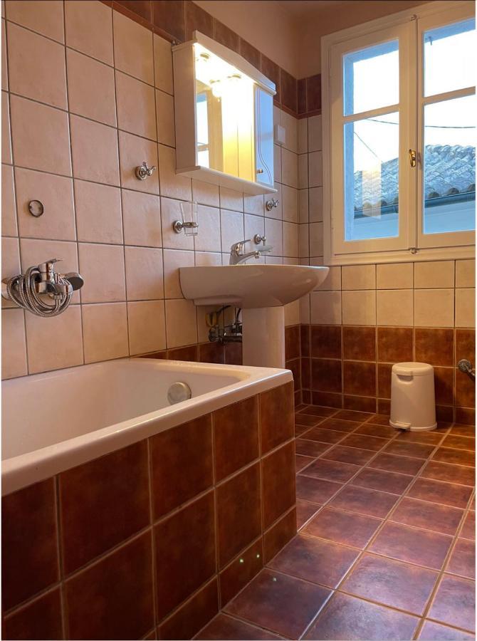 Angelina Apartment Лакка Екстер'єр фото