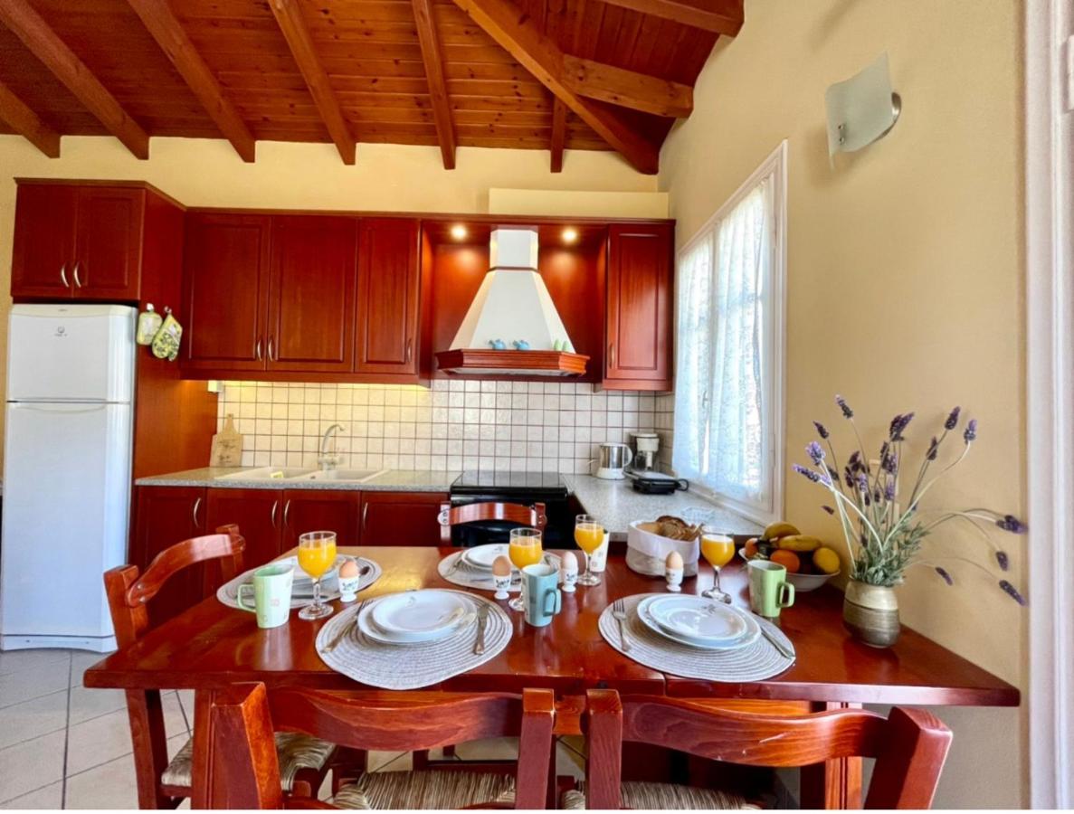 Angelina Apartment Лакка Екстер'єр фото